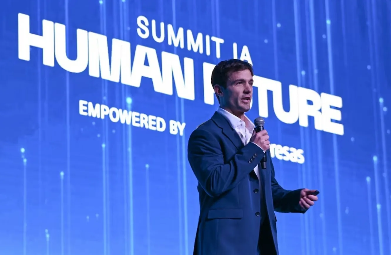 Más de 1200 líderes empresariales se congregan en Montevideo para la Summit IA Human Future 2026.
