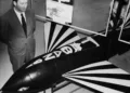 El AM-1 Tábano era un vehículo aéreo teledirigido, no tripulado, diseñado para lanzarse desde un avión.