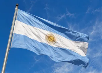 En el Día de la Bandera: la soberanía argentina también se construye con tecnología.