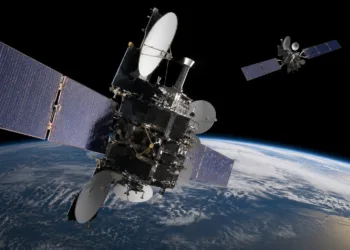 Boeing obtuvo un contrato de hasta US$ 2.000 millones para construir dos nuevos satélites de comunicaciones militares para la Fuerza Espacial de Estados Unidos, dentro del programa de extensión de vida útil del Mobile User Objective System (MUOS).