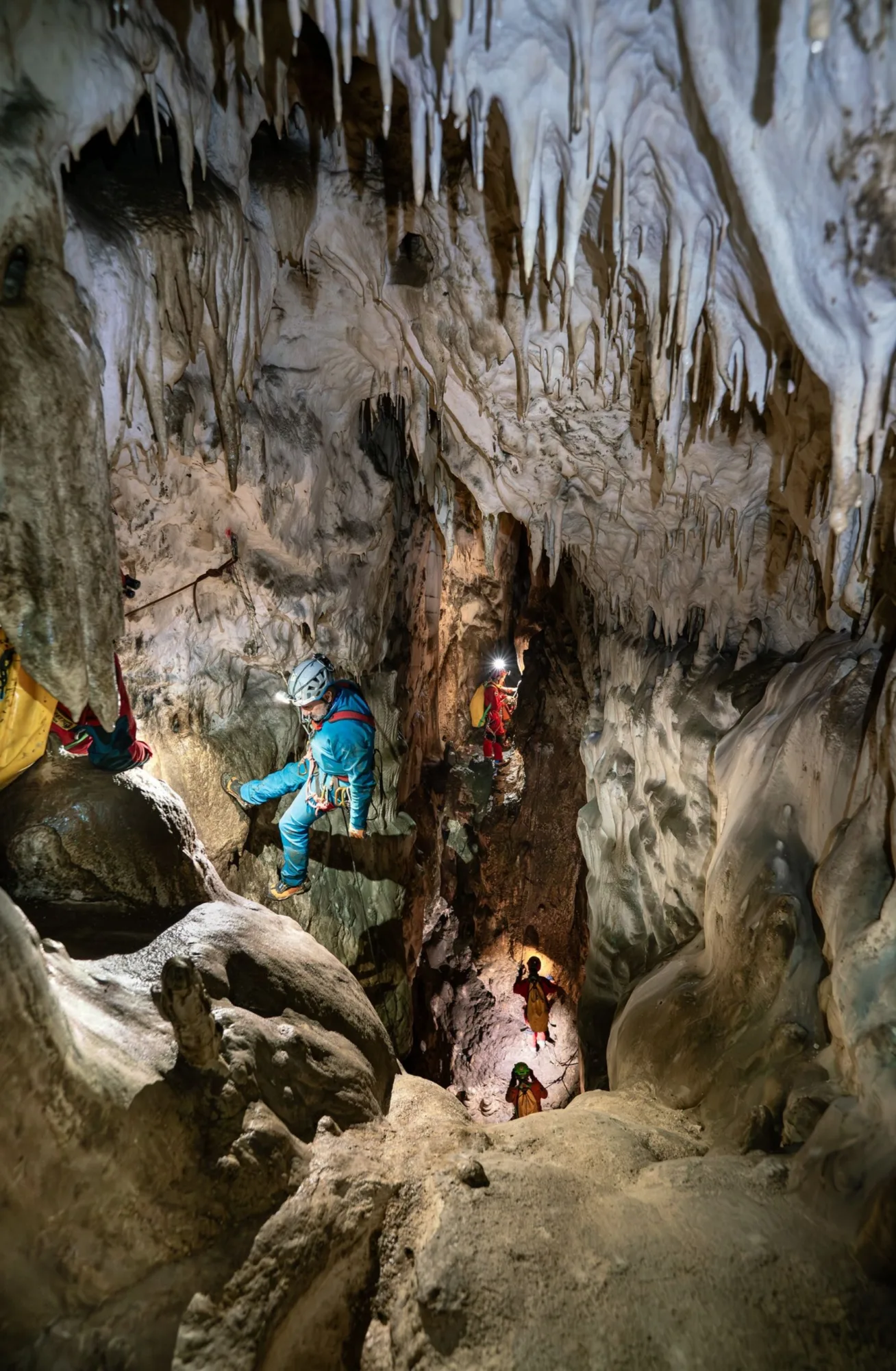 La Agencia Espacial Europea (ESA) realiza una nueva edición de CAVES, un programa de entrenamiento que prepara a astronautas y candidatos a astronautas en cuevas.
