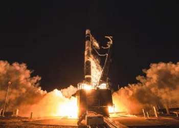 Rocket Lab lanza la misión VICTUS HAZE de la Fuerza Espacial en menos de 17 horas y marca un nuevo récord.
