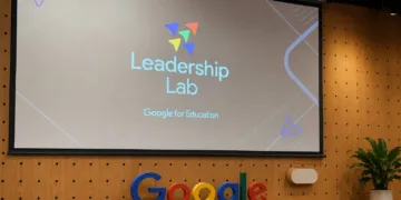 La Ciudad Autónoma de Buenos Aires (CABA) presentó su modelo de inteligencia artificial (IA) aplicada a la educación ante referentes de América Latina durante el Google for Education Chile Leadership Lab.