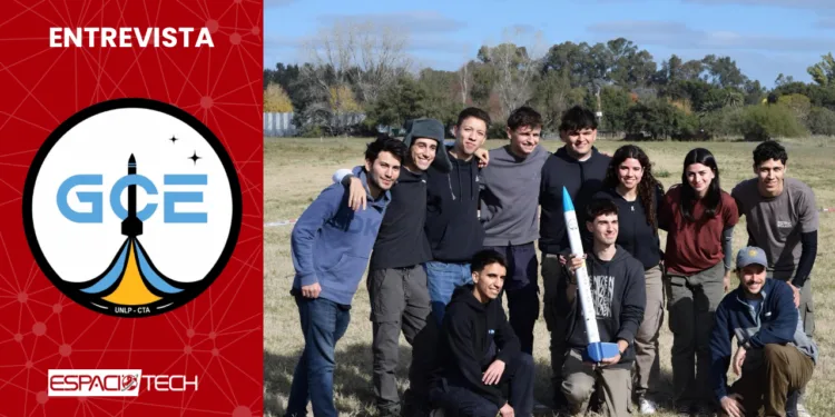 Estudiantes de ingeniería aeroespacial del Grupo de Cohetería Experimental (GCE) de la Universidad Nacional de La Plata (UNLP) diseñan, fabrican y lanzan sus propios cohetes.