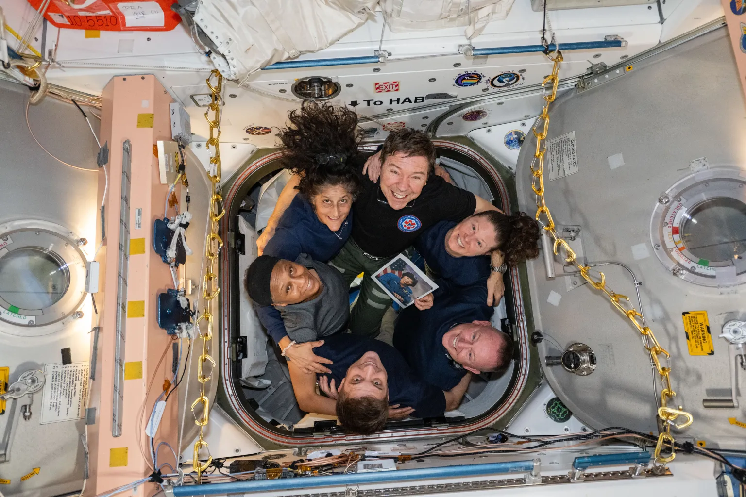 Una de las rotaciones de astronautas a bordo de la Estación Espacial Interncional, durante 2024.