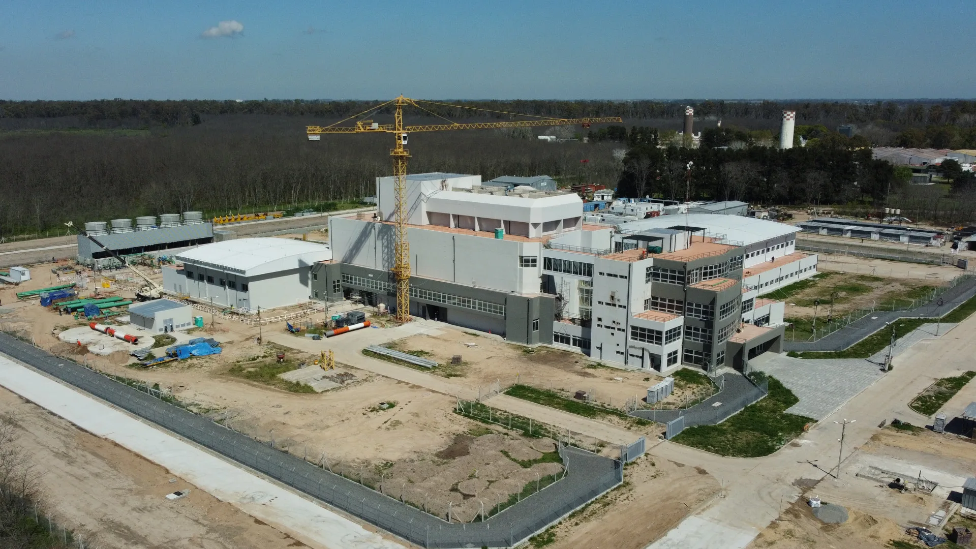 El RA-10 es el nuevo reactor nuclear multipropósito que está en desarrollo en el Centro Atómico Ezeiza.