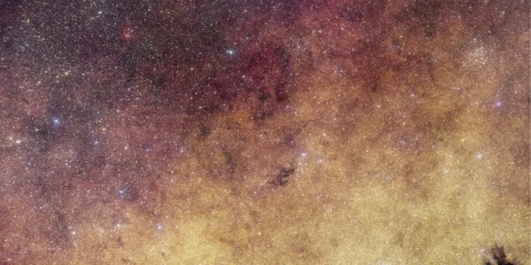 Imagen del bulbo central de la Vía Láctea, sacada por el telescopio espacial Euclid de la ESA. Crédito: ESA.