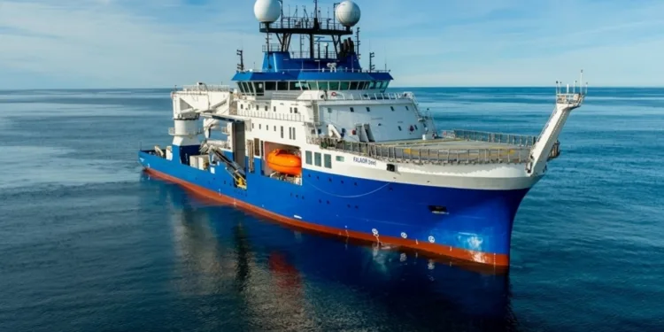 Imagen del Falkor (too), el barco encargado de la expedición Talud Continental V tendrá como objetivo principal la exploración de los cañones Ameghino y Almirante Brown, ubicados frente a la provincia del Chubut, a aproximadamente 600 kilómetros de la costa. Crédito: CONICET.