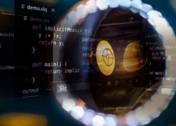 ¿Es posible hackear satélites en órbita?