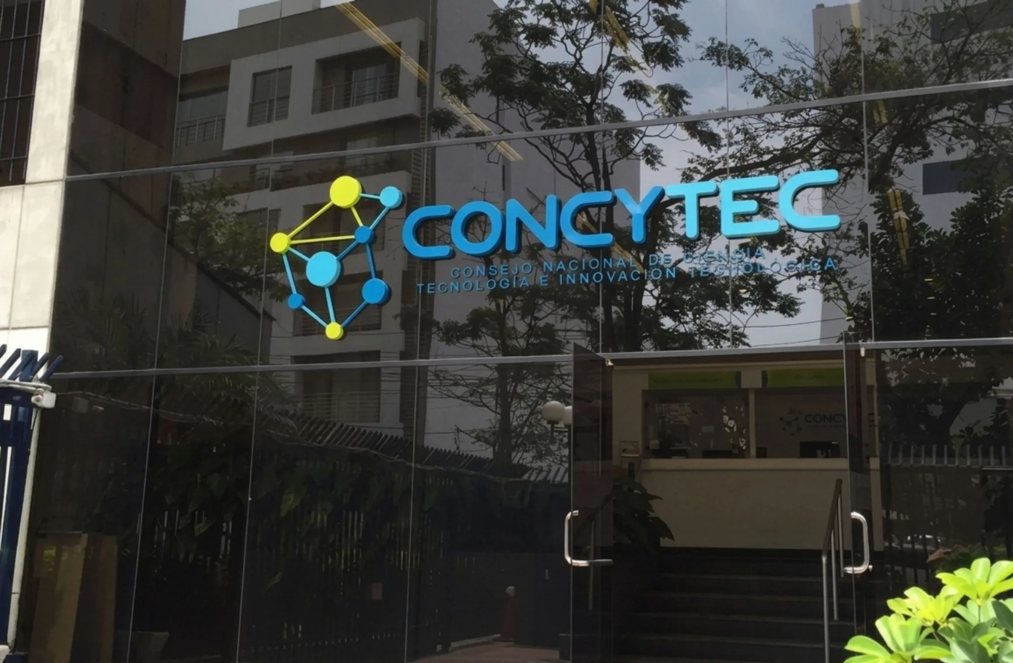 Imagen de la sede del Consejo Nacional de Ciencia, Tecnología e Innovación (Concytec).