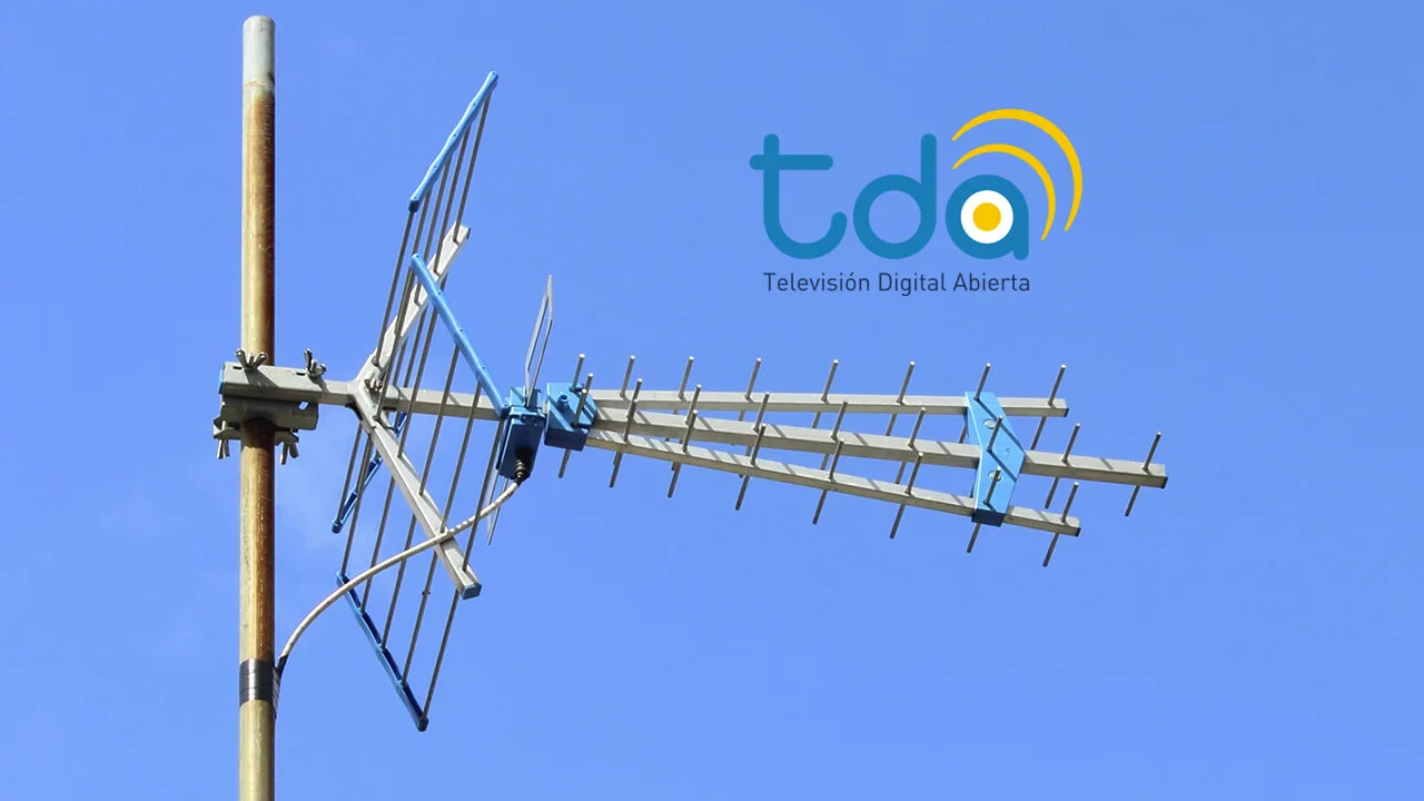Antena de la Televisión Digital Argentina.