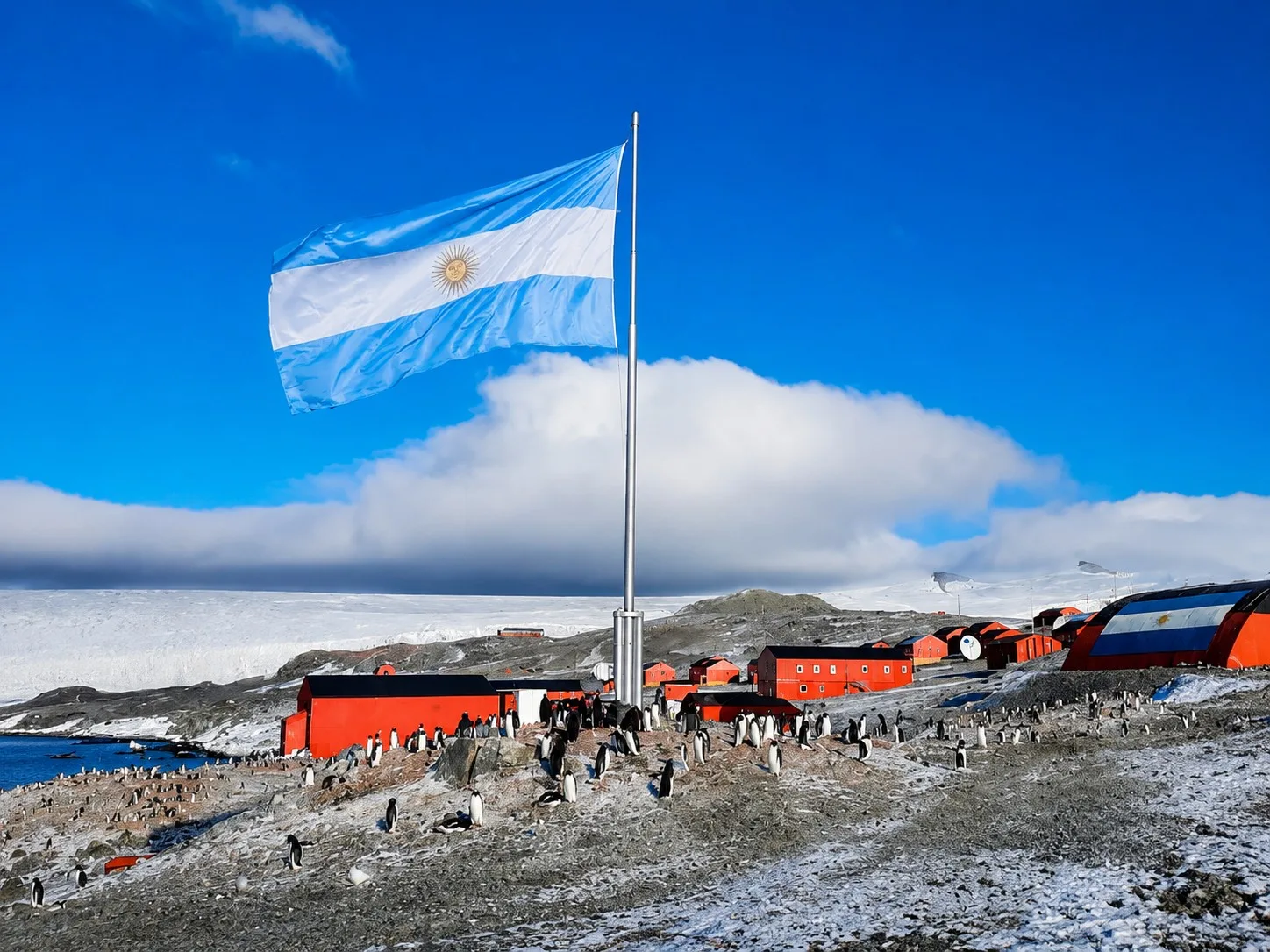 La otra competencia entre Argentina e Inglaterra: proyección en la Antártida.