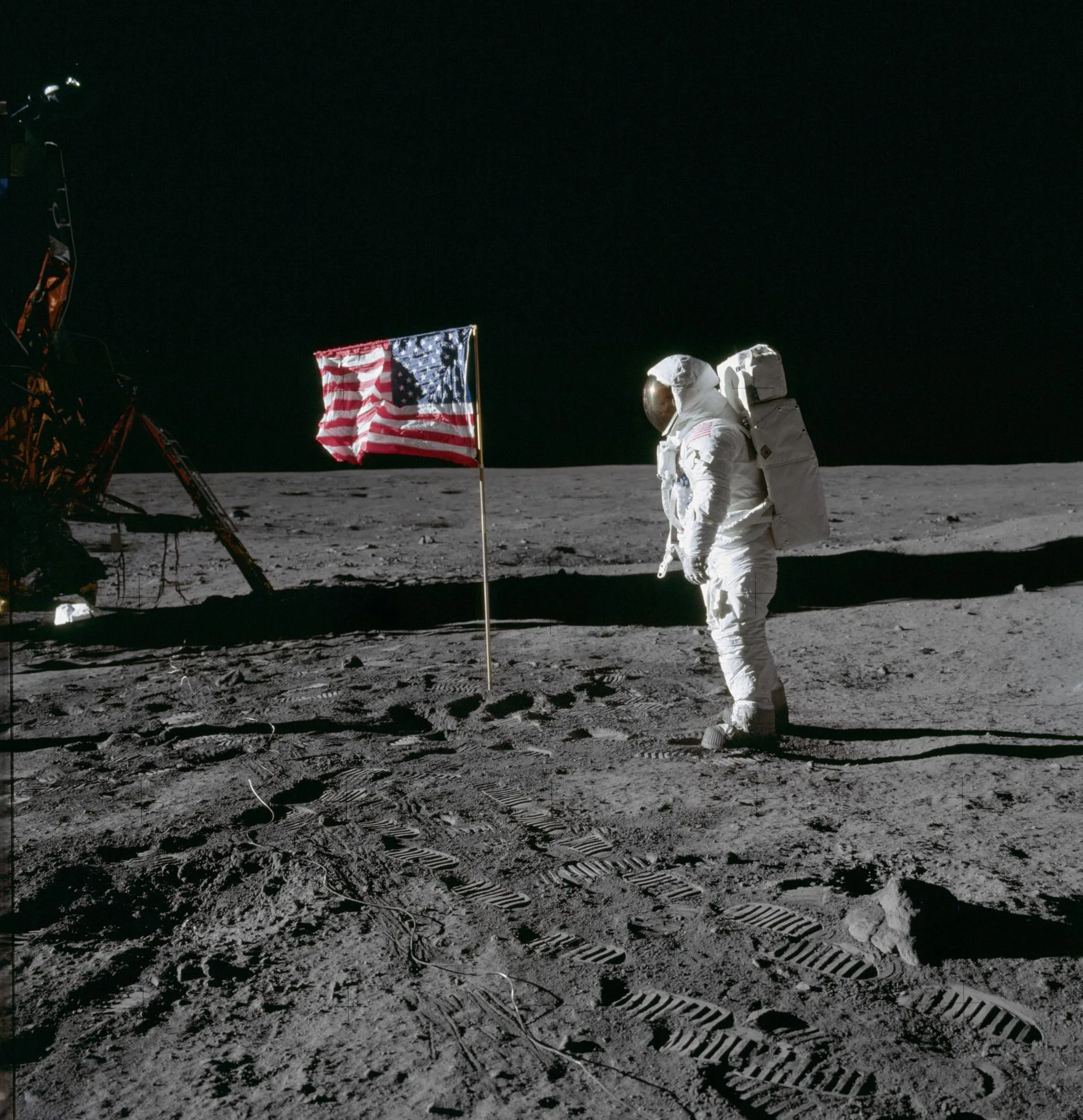 El 20 de julio de 1969, los astronautas de la misión Apolo 11, se convirtieron en los primeros humanos en pisar la superficie de la Luna. Crédito: NASA.