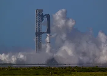 The SpaceX Starship and Super Heavy v3 Booster auto-aborts at ignition before its 13th test flight from the SpaceX launch complex in Starbase, Texas, U.S., July 16, 2026. REUTERS/Steve Nesius