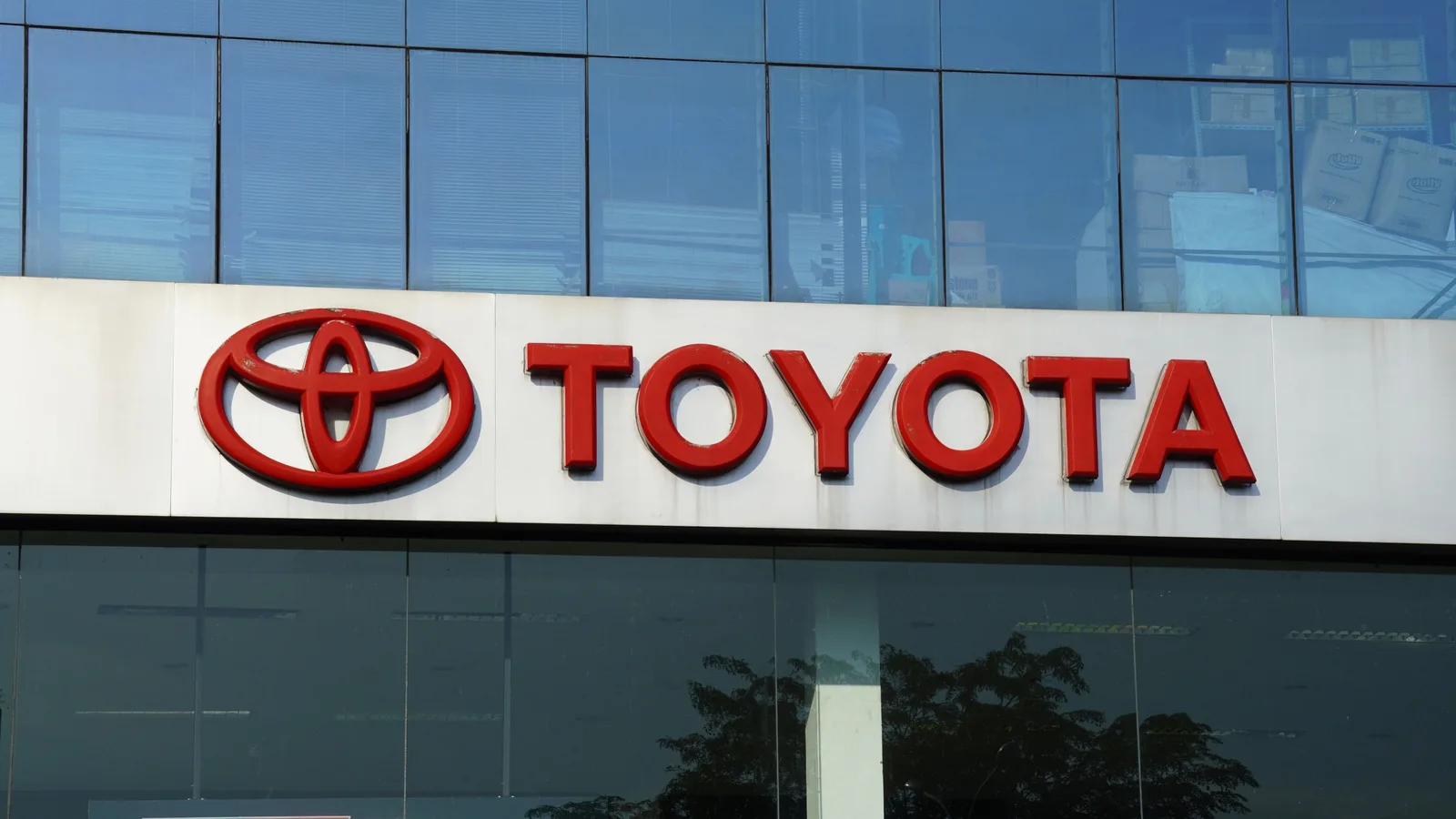 Toyota Argentina eligió a ABB para ofrecer carga residencial para sus autos eléctricos.