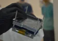 El satélite universitario USAT-1, desarrollado por el Centro Tecnológico Aeroespacial (CTA) de la Facultad de Ingeniería de la Universidad Nacional de la Plata (UNLP) fue el antecedente directo del CubeSat ATENEA, desarrollado bajo la gestión de la CONAE para viajar a bordo de Artemis II.