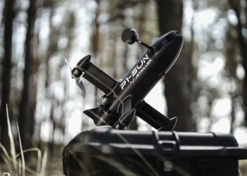 El dron interceptor P1-SUN JetKiller, producido por la empresa de defensa ucraniana Skyfall y presentado en julio de 2026. (Skyfall)