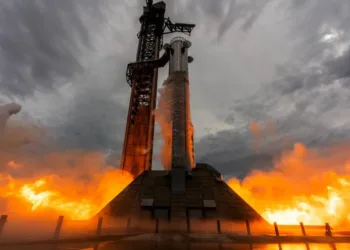 Imagen de la prueba de encendido estático del vuelo 13 de la Starship.