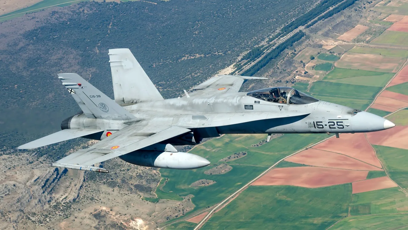 Un F-18M español derribó un dron ruso sobre Rumania y logró el primer derribo aéreo de España desde su ingreso en la OTAN.