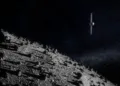 La nave Hera de la Agencia Espacial Europea (ESA) se acerca a Didymos y Dimorphos, el sistema binario de asteroides utilizado en 2022 para realizar la primera prueba de desvío de un cuerpo celeste. Crédito: ESA.