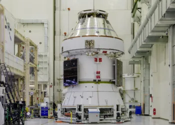 La nave Orión, con su módulo de tripulación y módulo de servicio, que se utilizó para la misión de la NASA Artemis II. Crédito: NASA.