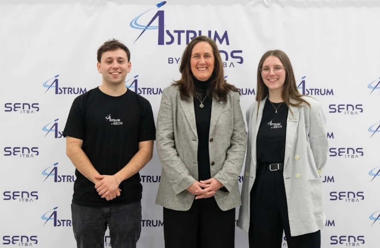 El fin de semana, Baravalle participó de ASTRUM 2026, una jornada aeroespacial organizada por estudiantes de SEDS ITBA.