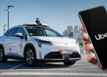 Uber ha iniciado formalmente la oferta de viajes en vehículos autónomos en la ciudad de Zagreb, capital de Croacia, marcando la primera vez que la compañía integra este tipo de servicios dentro de su aplicación en el continente europeo.