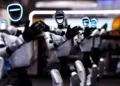 Robots humanoides de Unitree Robotics realizaron una demostración de baile grupal durante la Conferencia Mundial de Robótica de 2026, celebrada en Pekín, China, el 19 de agosto de 2026.