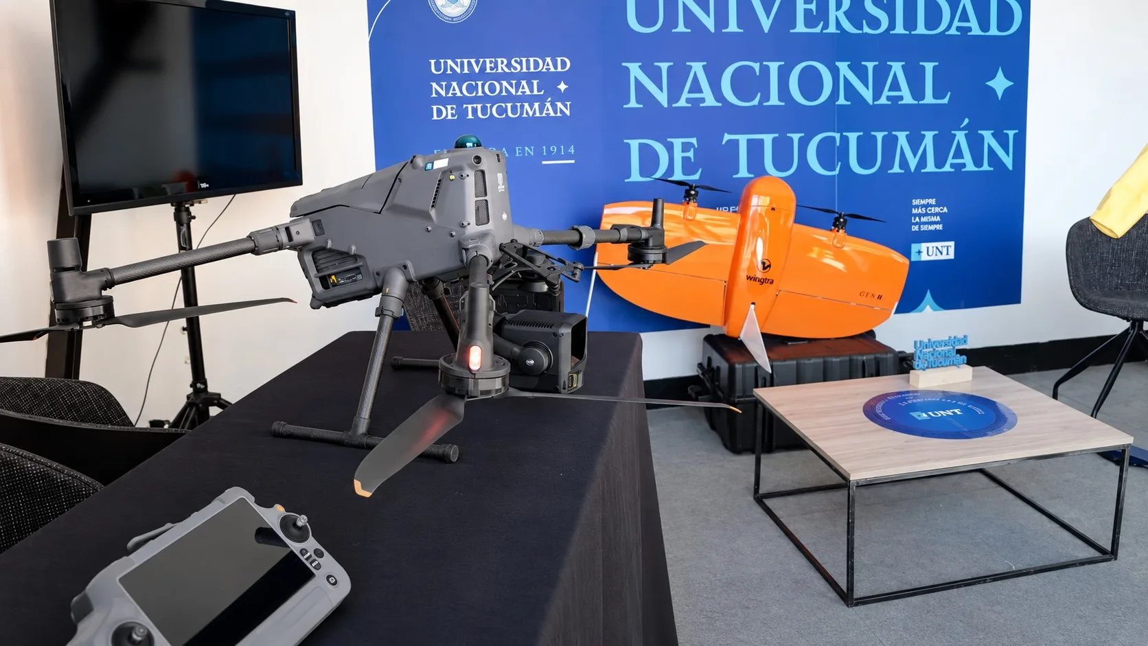 Más de 200 especialistas se reúnen en Tucumán para debatir el futuro de los drones en Argentina.