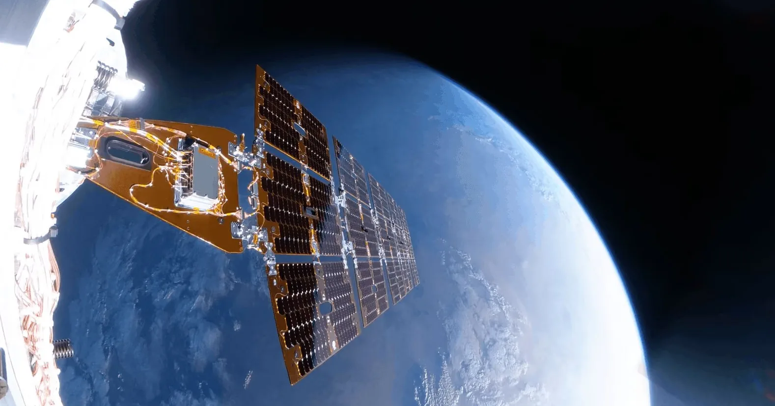 El Pentágono seleccionó a Katalyst Space para probar energía renovable en el espacio con paneles solares en órbita.