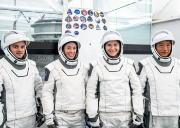 La NASA presentó a los astronautas de Crew-14 que vivirán seis meses en el espacio, a bordo de la Estación Espacial Internacional.
