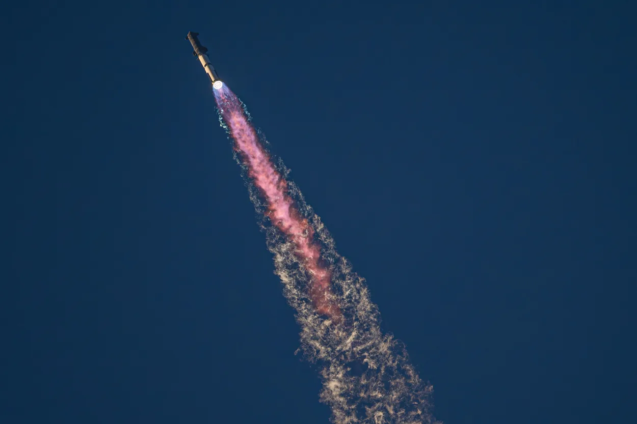 SpaceX avanza con los preparativos para el Flight 14 de Starship, el próximo vuelo de su megacohete y la primera misión del sistema en alcanzar una órbita estable alrededor de la Tierra.