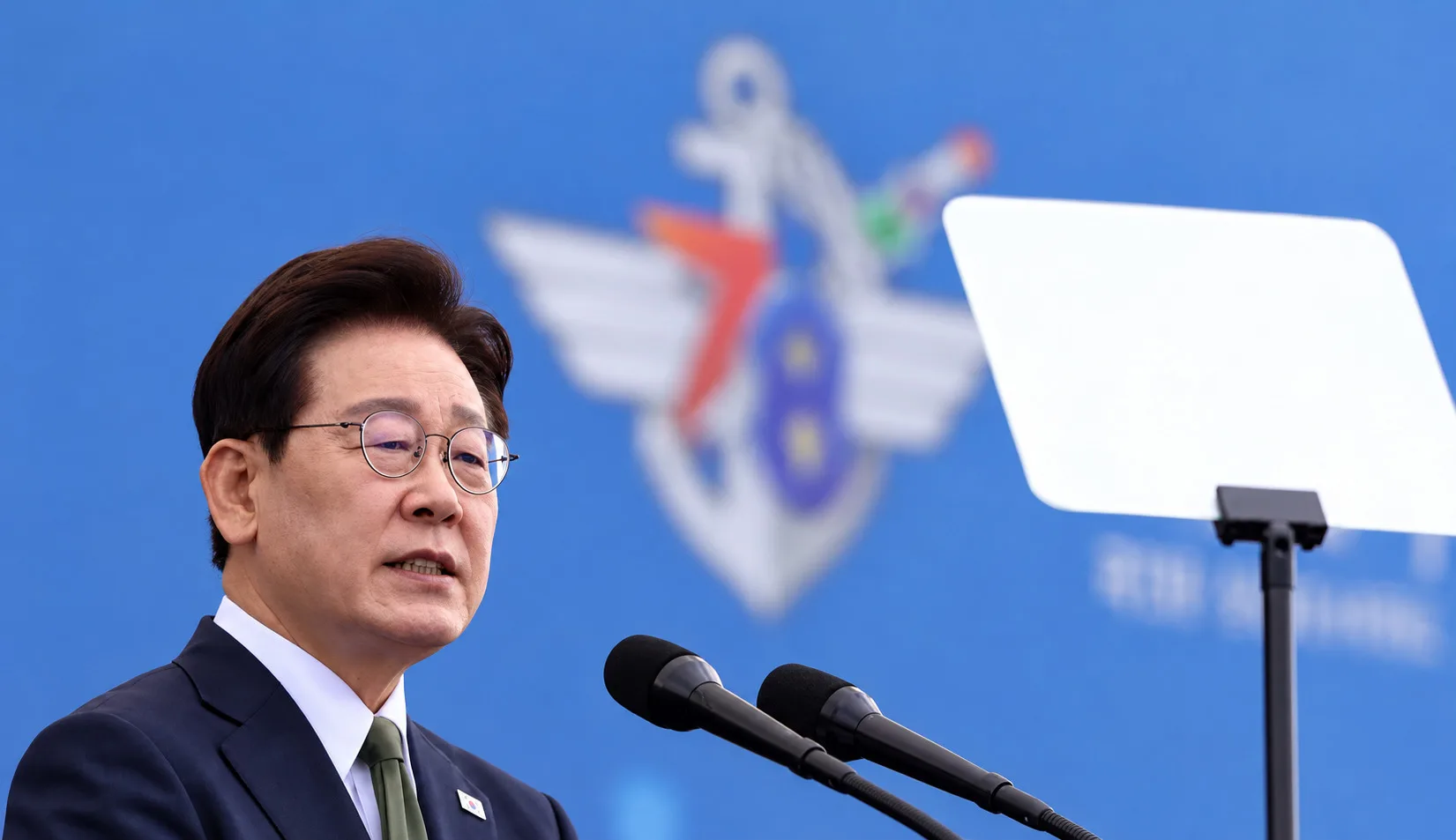 El presidente surcoreano Lee Jae Myung pronuncia un discurso durante el 78.º Día de las Fuerzas Armadas en una base militar en la ciudad de Gyeryong, Corea del Sur. Crédito: JEON HEON-KYUN/ REUTERS.