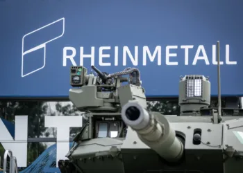 Más de 20 interceptores antidrones en un contenedor de 6 metros: Rheinmetall presentó el prototipo AERIE.