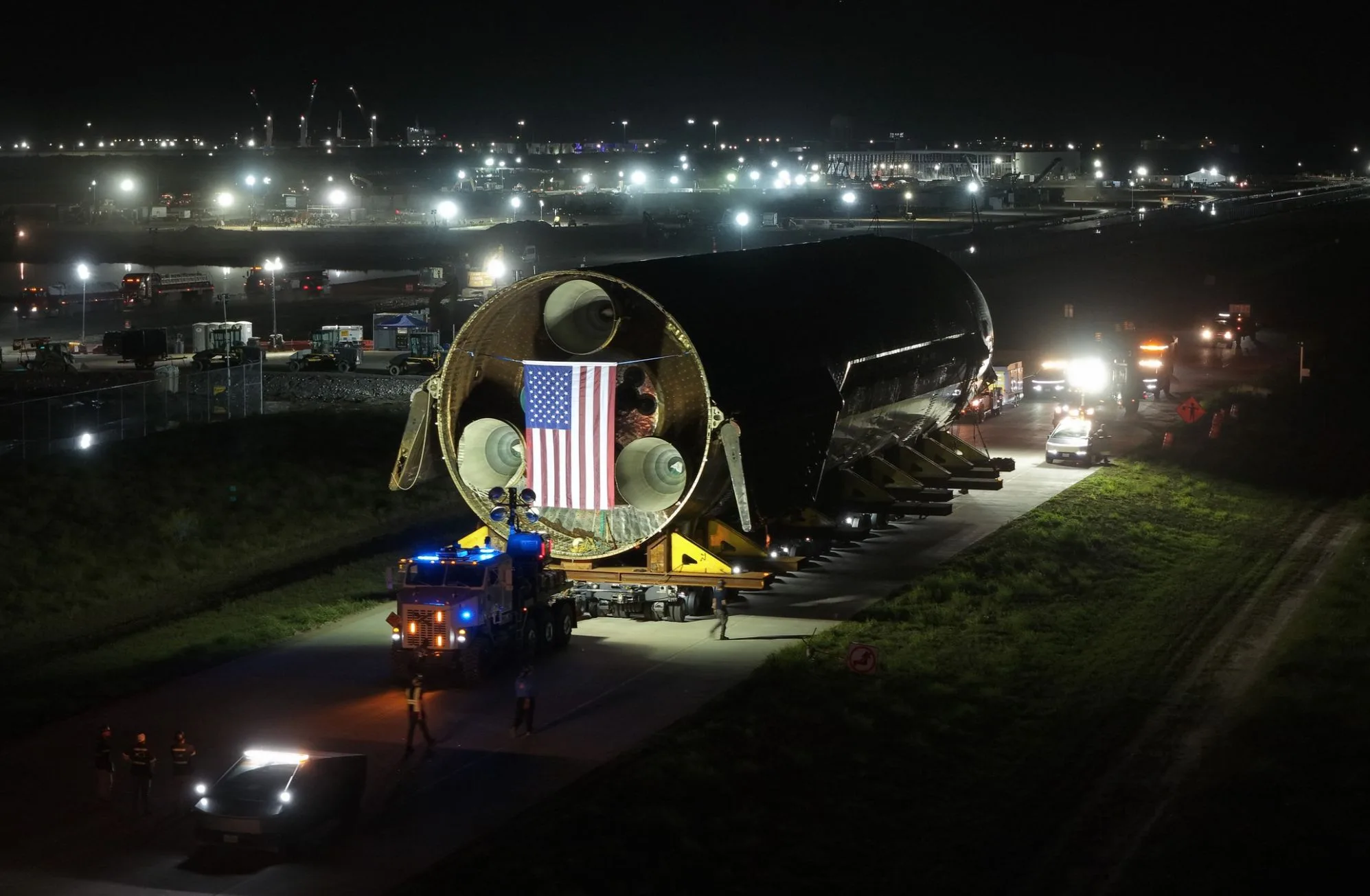 El primer Starship en regresar a su sitio de lanzamiento, el viaje del Ship 40 lo llevó a través del aire, el espacio y el mar. Crédito: SpaceX